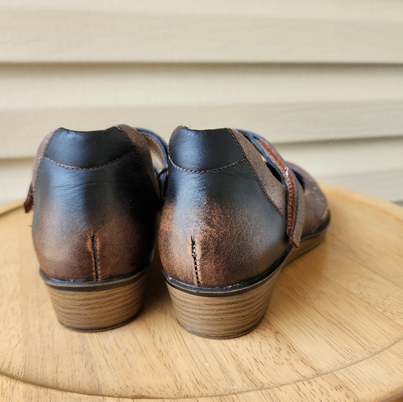 Naot Volcan brown sincere leather Mary Jane shoes size 37 - Picture 7 of 10